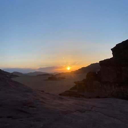 Wadirum Zeid Camp&Tours 瓦迪拉姆 外观 照片