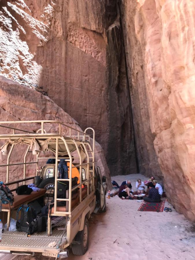 Wadirum Zeid Camp&Tours 瓦迪拉姆 外观 照片